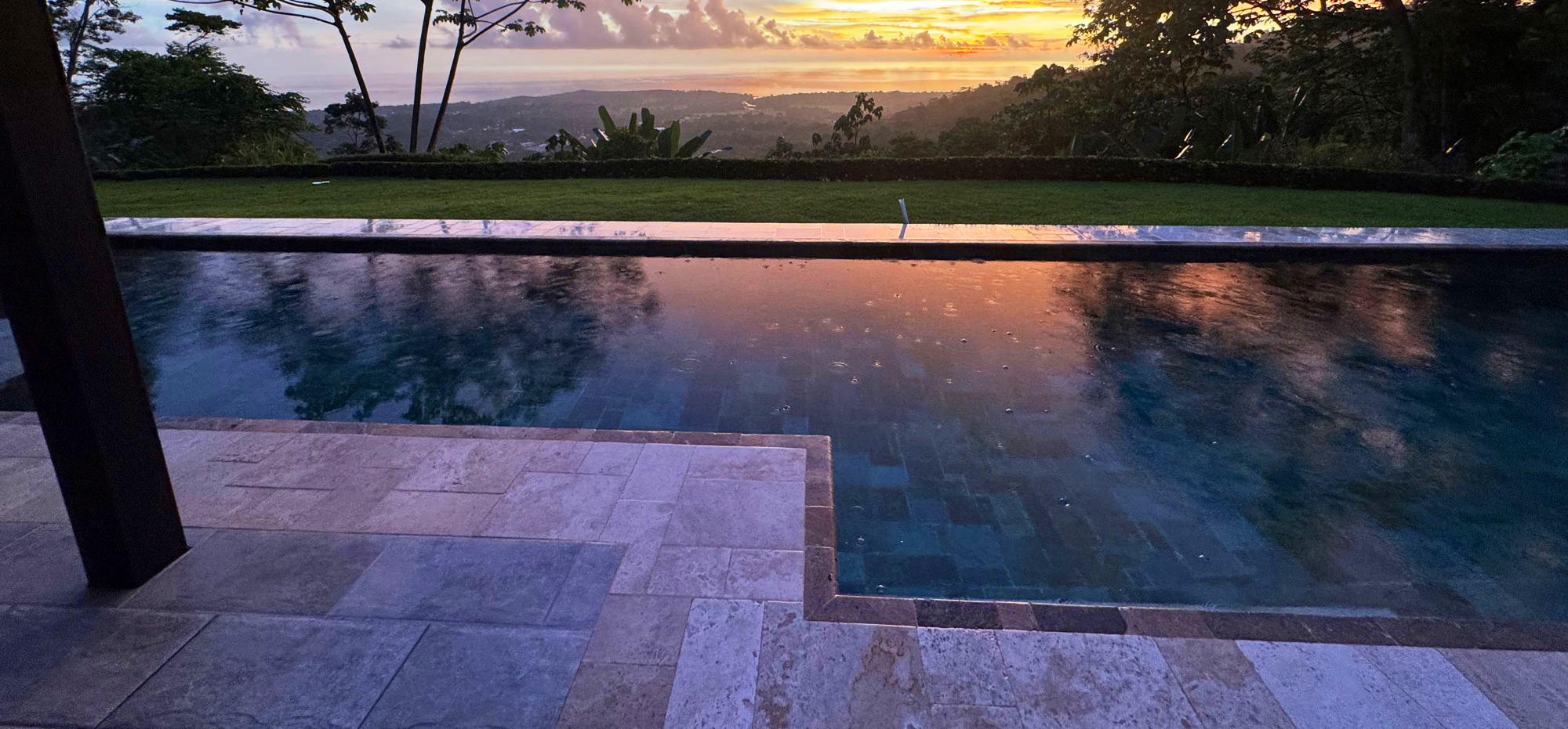 Private pool at sunset overlooking the Pacific at Villa Ballena